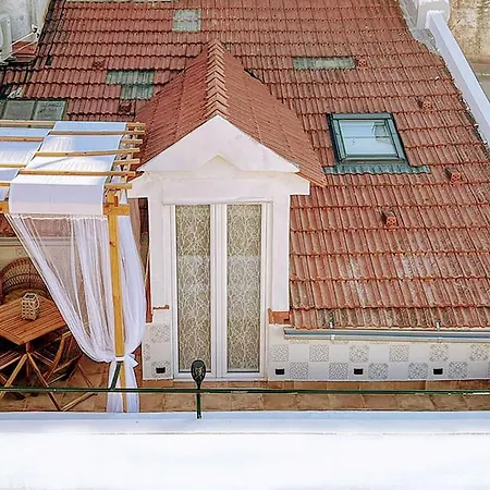 Casa Shardana Lisbon-3